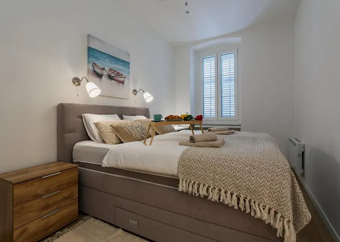 Apartment Heart Of Center 2 Rijeka
